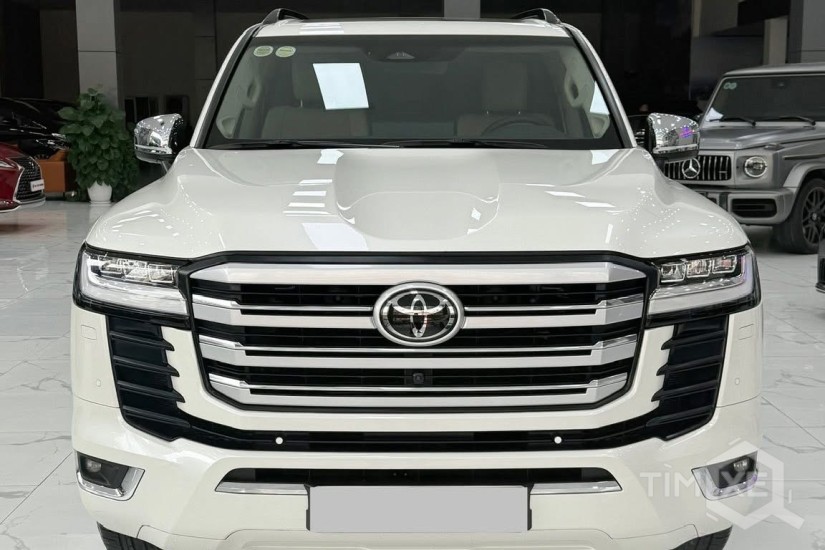 Bán Toyota Land Cruiser LC300 sản xuất 2025 Siêu lướt. - TimXe.Net