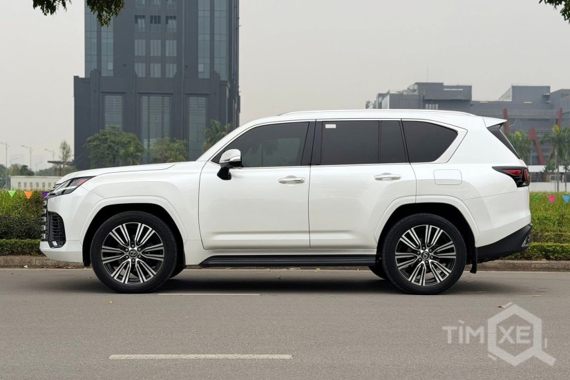 Bán Lexus LX600 Urbsn 07 chỗ, sản xuất 2023 siêu mới. - TimXe.Net