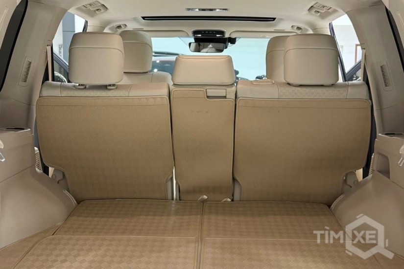 Toyota Land Cruiser LC300 2024 siêu lướt 8000 Km, lên full Trung Đông - TimXe.Net