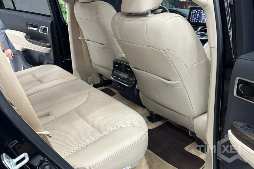 Xe cũ Toyota Land Cruiser LC300 2024 Nhập khẩu - TimXe.Net