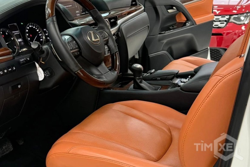 Bán Lexus LX570 2016, nhập Trung Đông, một chủ từ mới. - TimXe.Net