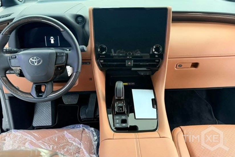 Giao ngay Toyota Alphard HEV sản xuất 2026 - TimXe.Net