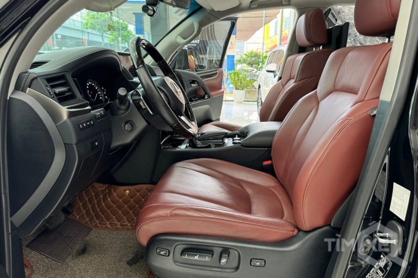 Bán Lexus LX570 sản xuất 2019, 1 chủ từ mới, tên công ty, biển Hà Nội. - TimXe.Net