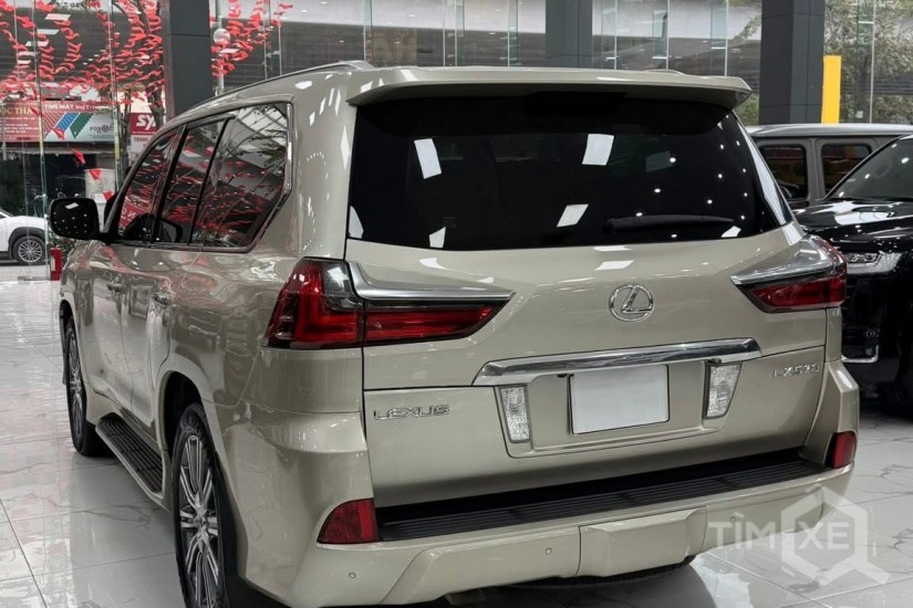 Bán Lexus LX570 sản xuất 2016 màu vàng cát. - TimXe.Net