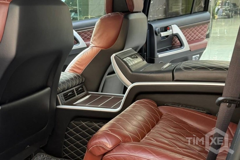 Bán Land Cruiser 4.6V8 4 chỗ siêu VIP, sản xuất 2020. xe cực mới. - TimXe.Net