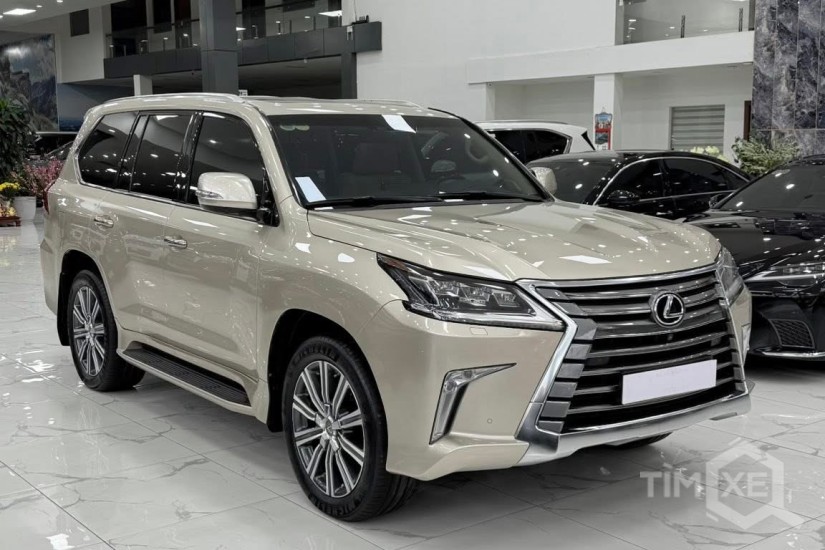 Bán Lexus LX570 sản xuất 2016 màu vàng cát. - TimXe.Net