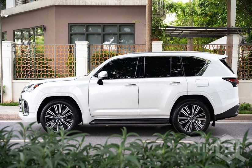 Bán Lexus LX600 Urban 7 chỗ, sản xuất 2023. Xe cực mới. - TimXe.Net