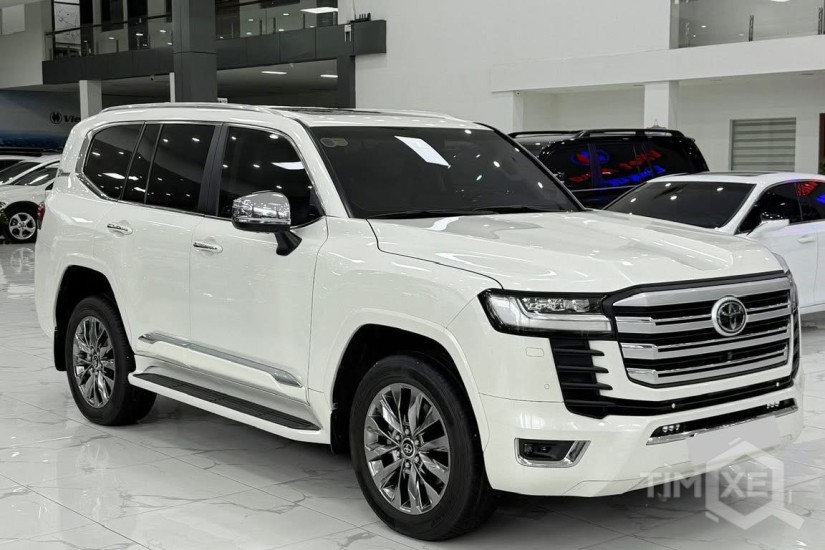 Bán Land Cruiser LC300 sản xuất 2021, Full Trung Đông. - TimXe.Net