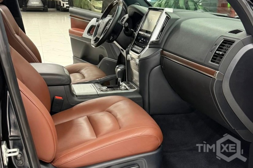 Duy nhất thị trường. Land Cruiser 5.7 nhập Mỹ 2016. Xe đi ít siêu mới. - TimXe.Net