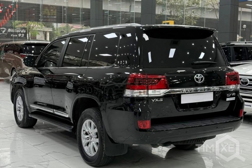 Bán Toyota Land Cruiser 4.6 V8 sản xuất 2020, 4 ghế VIP. - TimXe.Net