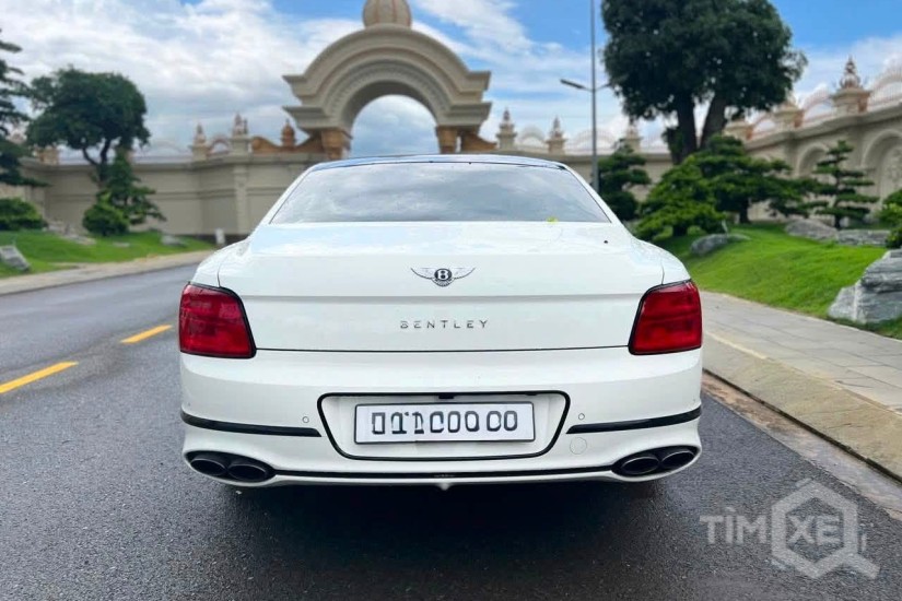 Bán Bentley Flying First Edition sản xuất 2021, mới lăn bánh 9000 Km. - TimXe.Net