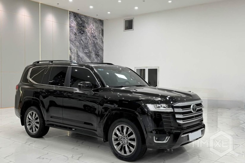 Bán Land Cruiser LC300 sản xuất 2023. Xe cực mới. - TimXe.Net