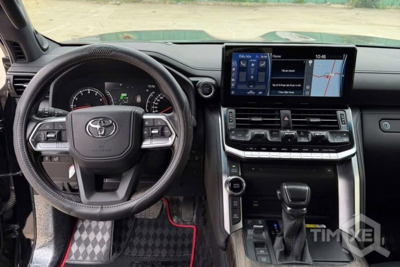 Land Cruiser LC300 sản xuất 2023 cực chât, sang trọng và giữ giá. - TimXe.Net