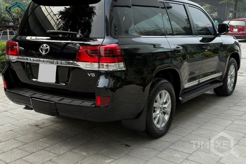 Bán Toyota Land Cruiser 5.7 nhập Mỹ, Model 2016,1 chủ Hà Nội. - TimXe.Net