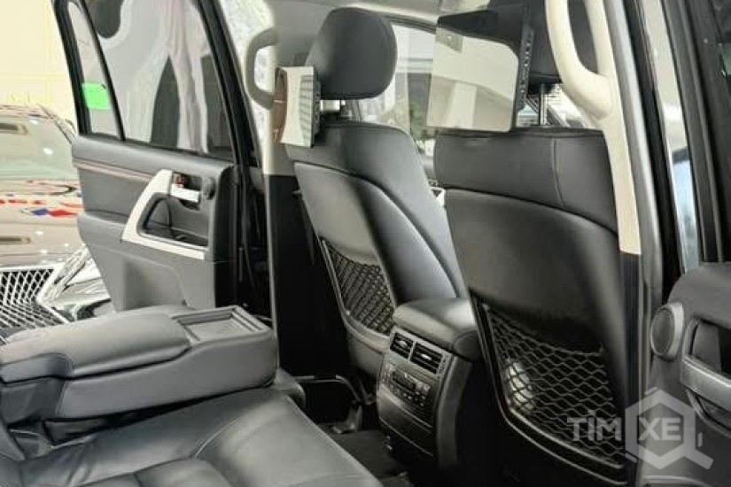 Bán Land Cruiser 4.6 V8 sản xuất 2020. xuất hoá đơn VAT. - TimXe.Net