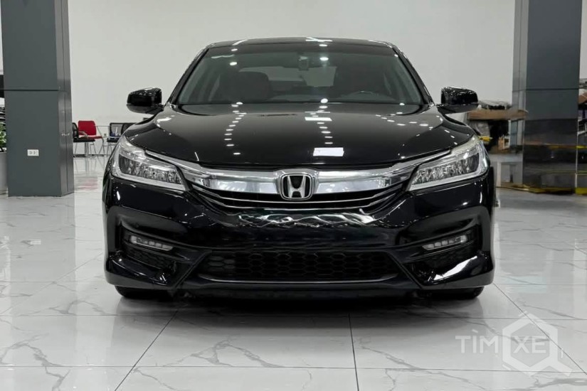 Bán Honda Accord sản xuất 2018. Xe cực đẹp. - TimXe.Net