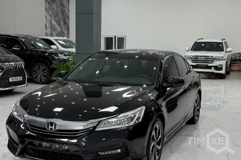Bán Honda Accord sản xuất 2018. Xe cực đẹp. - TimXe.Net