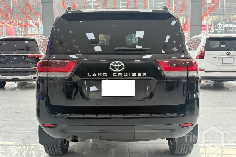 Bán Toyota Land Cruiser LC300 sản xuất 2023, 1 chủ Hà Nội - TimXe.Net
