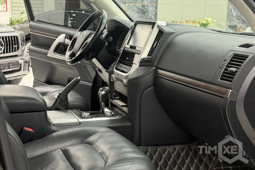 Bán Land Cruiser 4.6 sản xuất 2020. Xe đi giữ gìn cực mới. - TimXe.Net