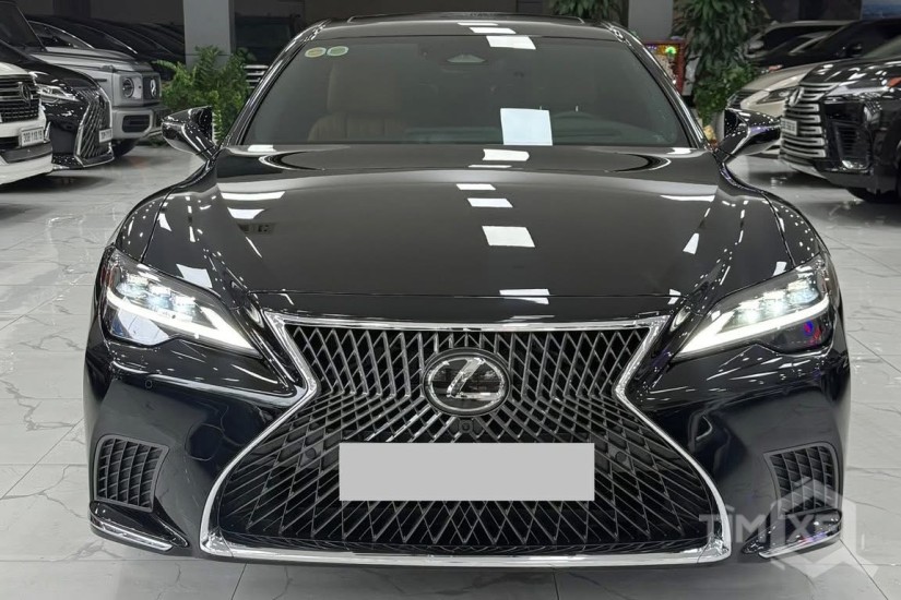 Bán Lexus LS500h sản xuất 2025 siêu lướt 600 Km, mới 99,99%. - TimXe.Net