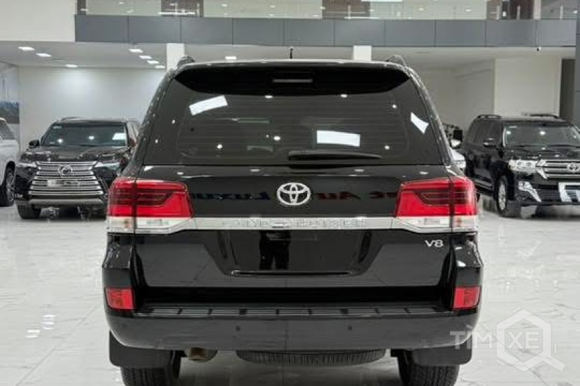 BÁN LAND CRUISER 4.6 V8 SẢN XUẤT 2019 – TÊN CÔNG TY XUẤT VAT. - TimXe.Net