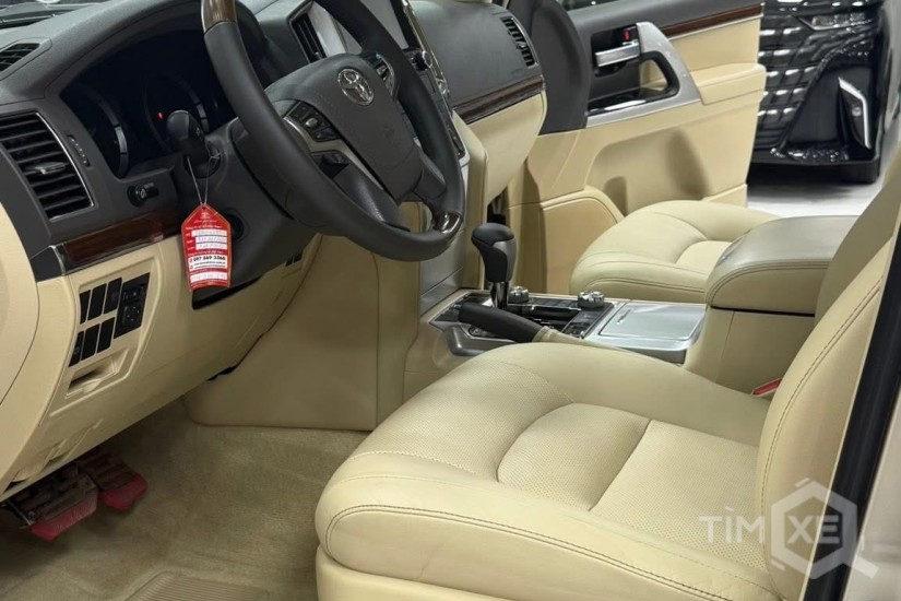 Bán Toyota Land Cruiser LC200, sản xuất 2016. Xe cực mới. - TimXe.Net