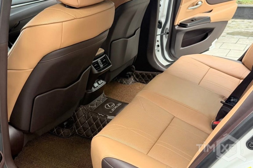 Bán Lexus ES250 Model 2020, 1 chủ, xe siêu mới.. - TimXe.Net