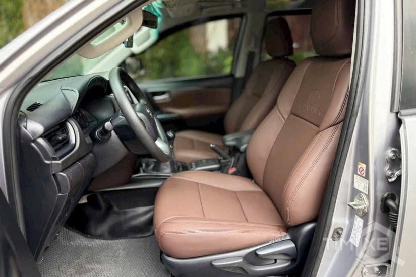 Toyota Fortuner MT 2019 - TimXe.Net