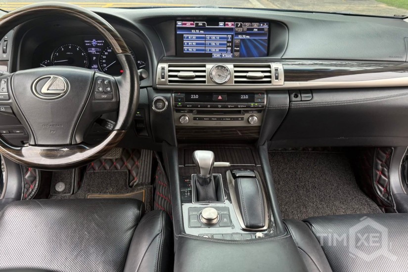 Bán Lexus LS460L, sản xuất 2014. Xe đi ít cực mới. - TimXe.Net
