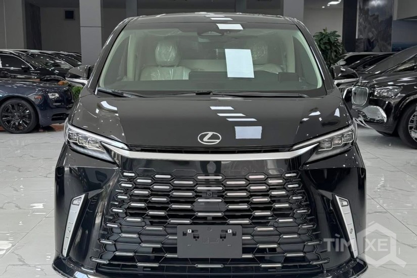 Giao ngay Lexus LM500h 4 chỗ VIP, sản xuất 2025, mới 100%. - TimXe.Net