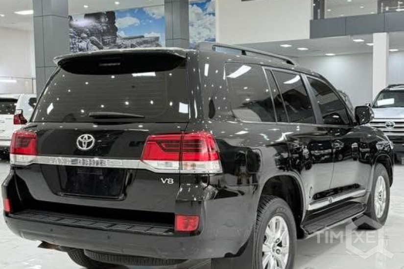 BÁN LAND CRUISER 4.6 V8 SẢN XUẤT 2019 – TÊN CÔNG TY XUẤT VAT. - TimXe.Net