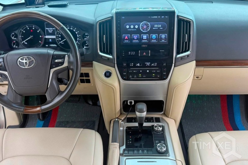 Bán Toyota Land Cruiser 4.6 V8 sản xuất 2016. - TimXe.Net