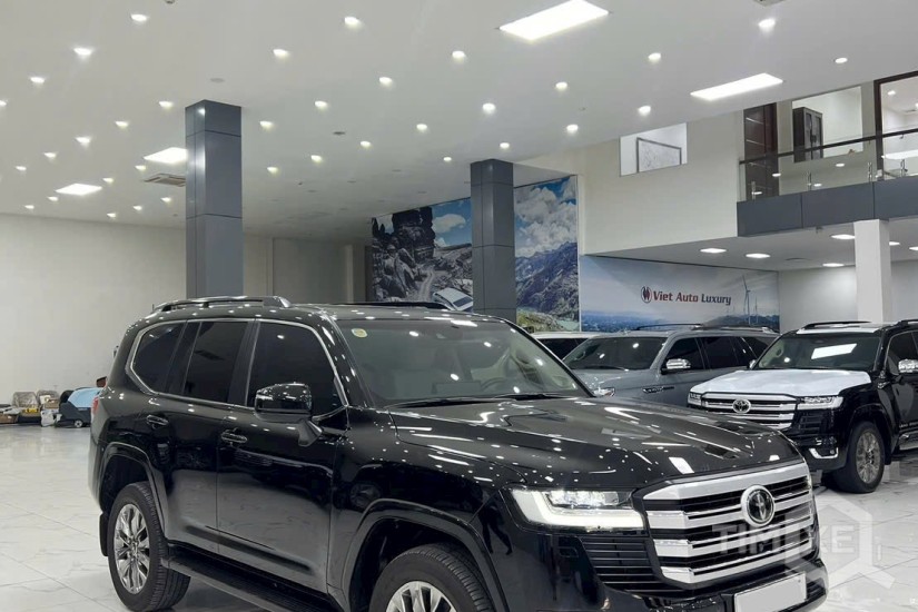 Bán Land Cruiser LC300 sản xuất 2021. xe đẹp xuất sắc. - TimXe.Net