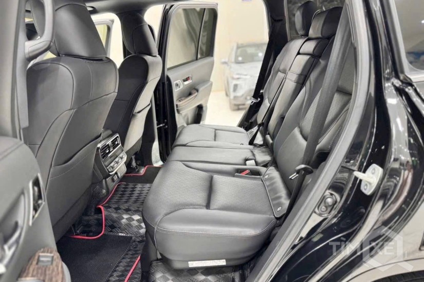 Bán Toyota Land Cruiser LC300 sản xuất 2023. xe cực mới. - TimXe.Net
