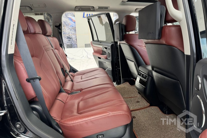Bán Lexus LX570 sản xuất 2019, 1 chủ từ mới, tên công ty, biển Hà Nội. - TimXe.Net
