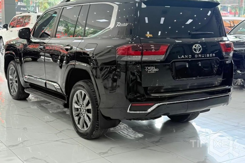 Bán Land Cruiser LC300 VXR Trung Đông sản xuất 2023. - TimXe.Net