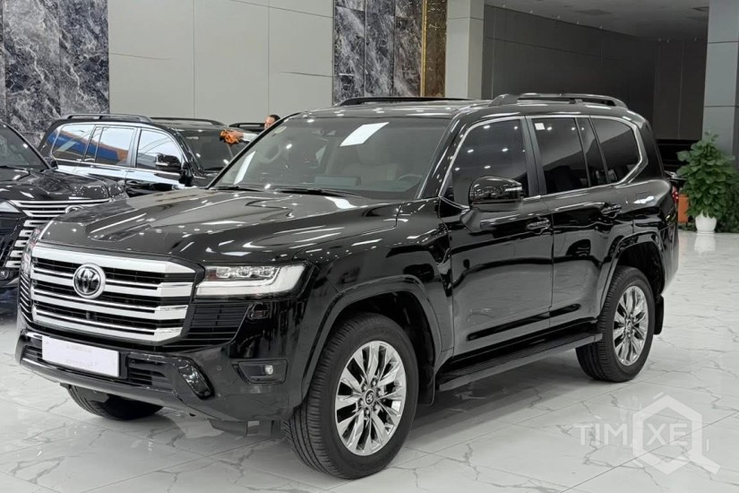 Bán Land Cruiser LC300 sản xuất 2021 - TimXe.Net