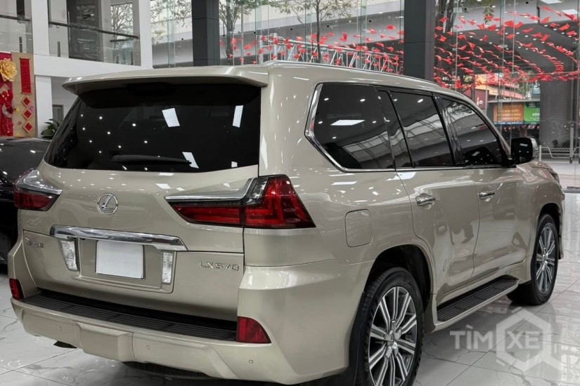 Bán Lexus LX570 sản xuất 2016 màu vàng cát. - TimXe.Net