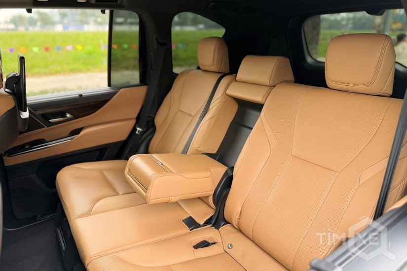 Bán Lexus LX600 Urbsn 07 chỗ, sản xuất 2023 siêu mới. - TimXe.Net