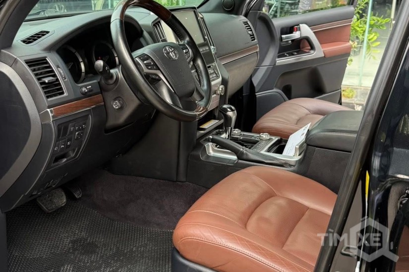 Bán Toyota Land Cruiser 5.7 nhập Mỹ, Model 2016,1 chủ Hà Nội. - TimXe.Net