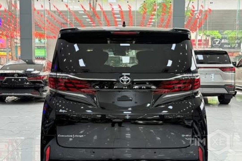 Giao ngay Toyota Alphard HEV sản xuất 2026 - TimXe.Net