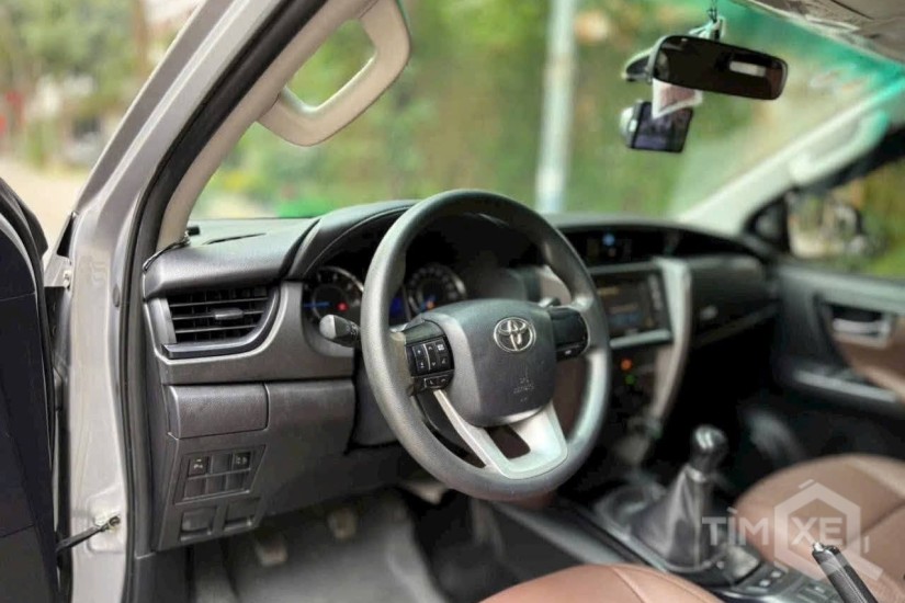 Toyota Fortuner MT 2019 - TimXe.Net