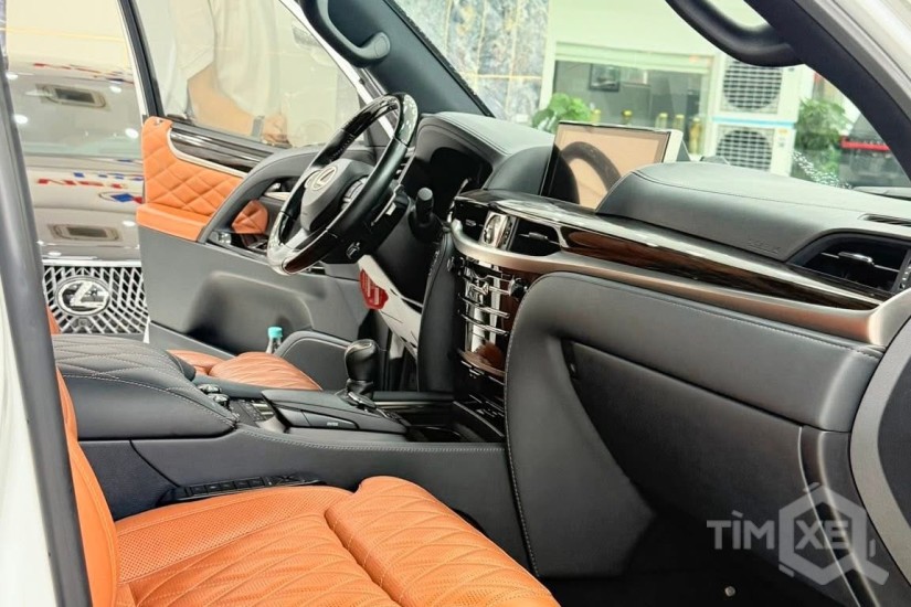 Bán Lexus LX570 Supe Sport MBS 4 chỗ VIP, sản xuất 2021. - TimXe.Net