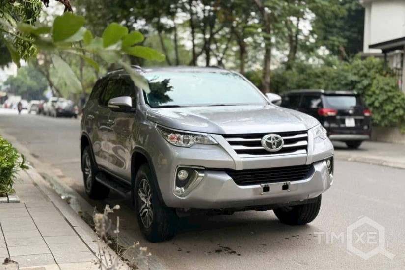 Toyota Fortuner MT 2019 - TimXe.Net