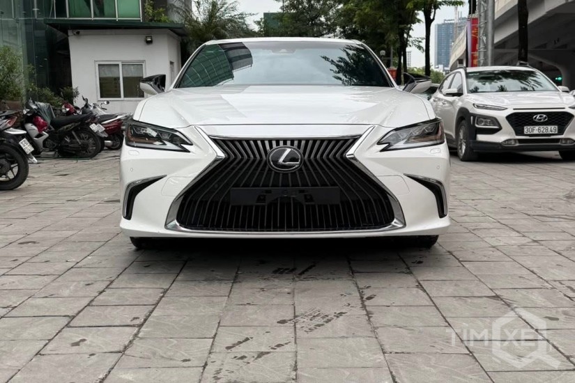 Bán Lexus ES250 Model 2020, 1 chủ, xe siêu mới.. - TimXe.Net