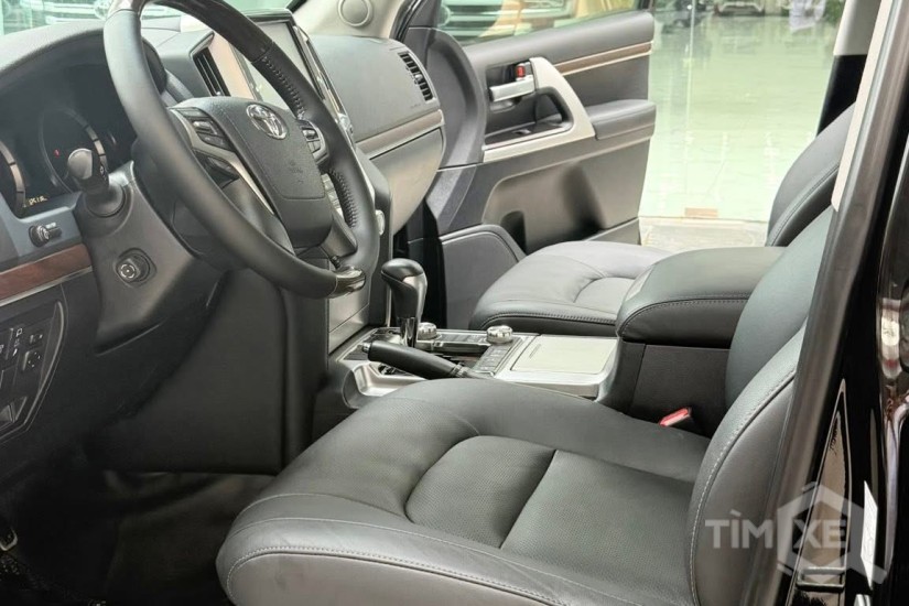 Bán Land Cruiser 4.6 V8-2019, 1 chủ xuất hoá đơn VAT. - TimXe.Net