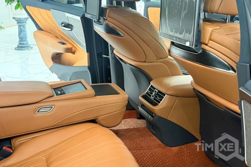 Bán Lexus LS 500h sản xuất 2025 Siêu lướt, rẻ hơn xe mới 2 tỷ đồng. - TimXe.Net