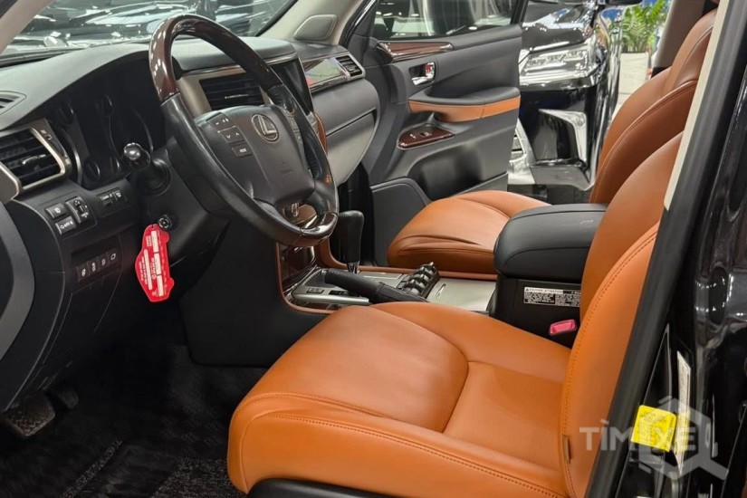 Bán Lexus LX570 nhập Mỹ, sản xuất 2014, chạy ít cực mới. - TimXe.Net