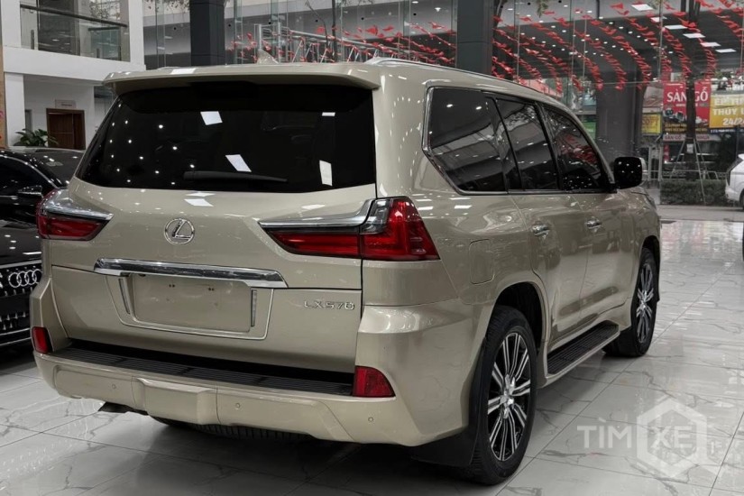 Bán Lexus LX570 nhập Mỹ, sản xuất 2019, xe đi ít cực mới. - TimXe.Net
