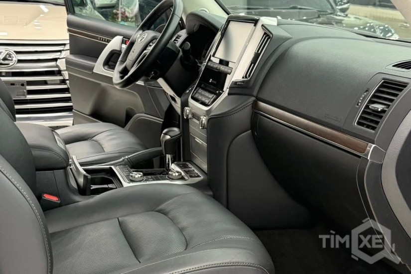 Bán Toyota Land Cruiser 4.6V8, sản xuất 2020. Xe cực đẹp. - TimXe.Net